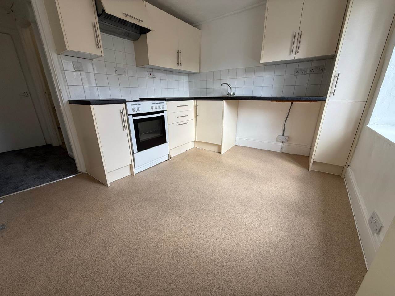 Flat East Street in Warminster