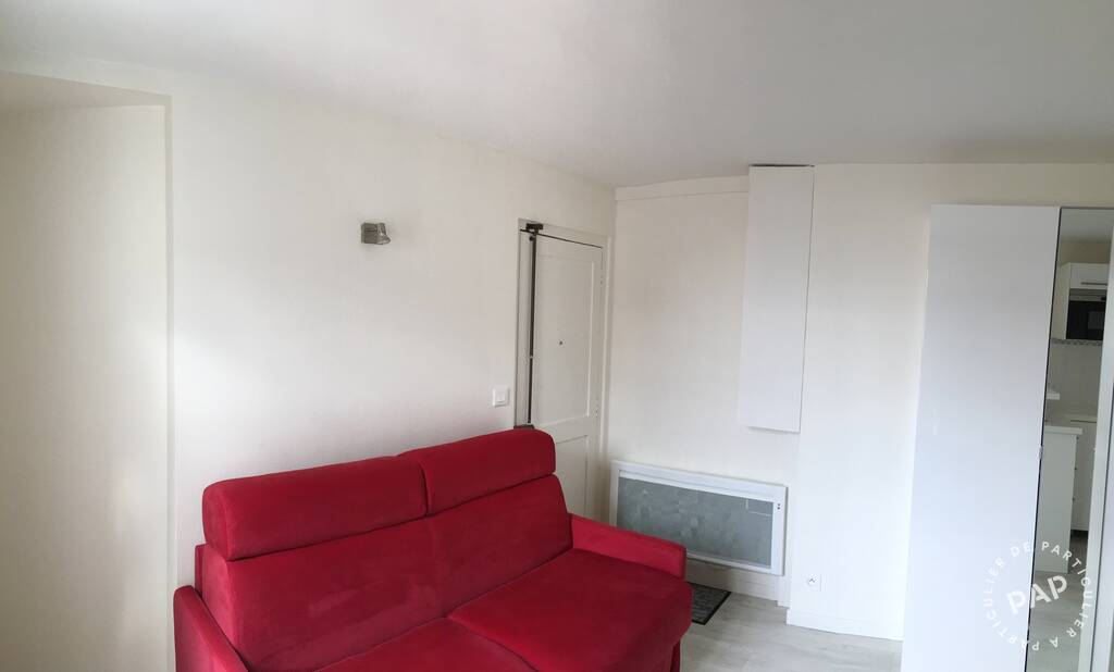 Flat Rue des Martyrs in Paris