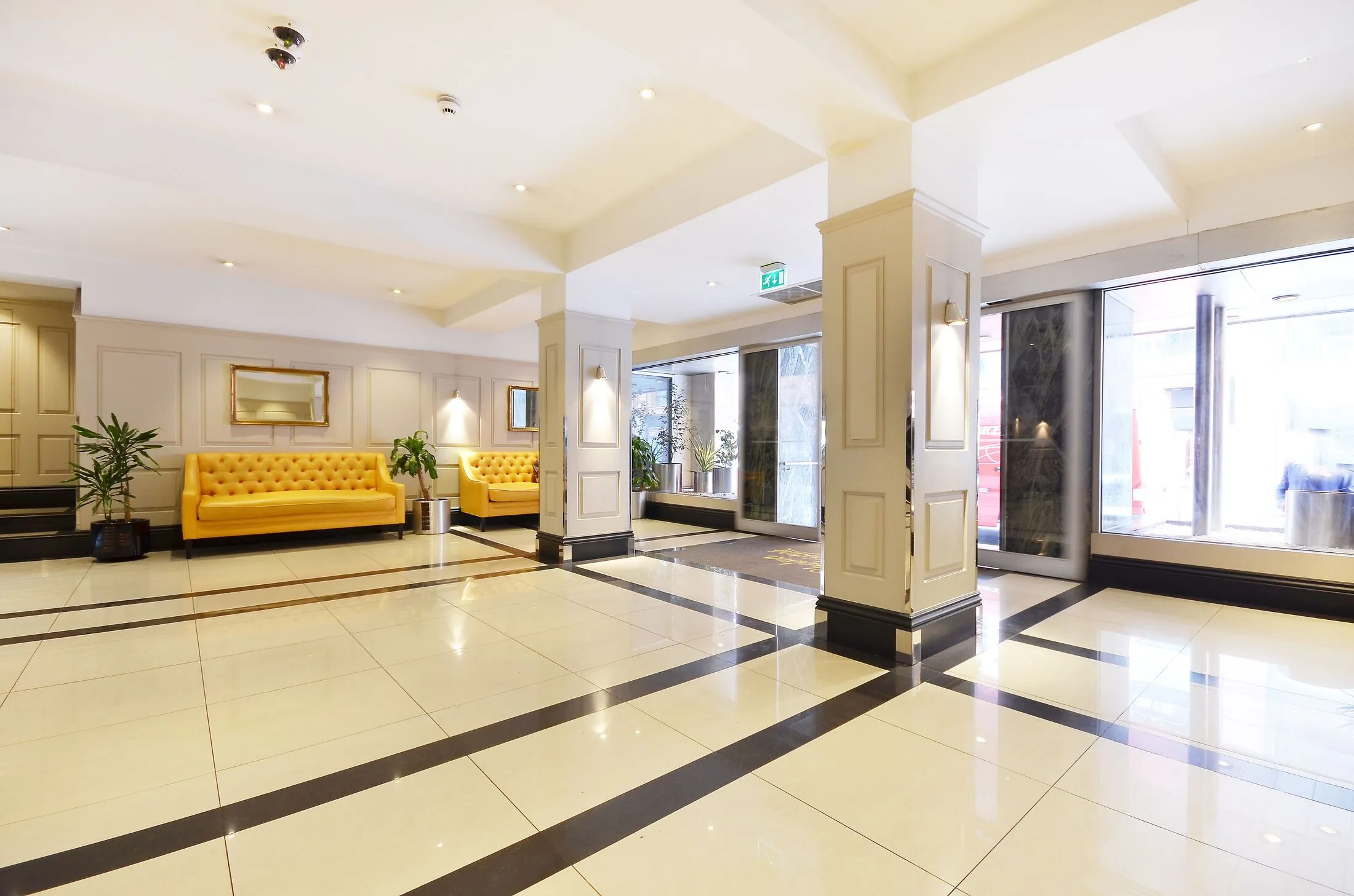 Flat Elystan Street in Greater London