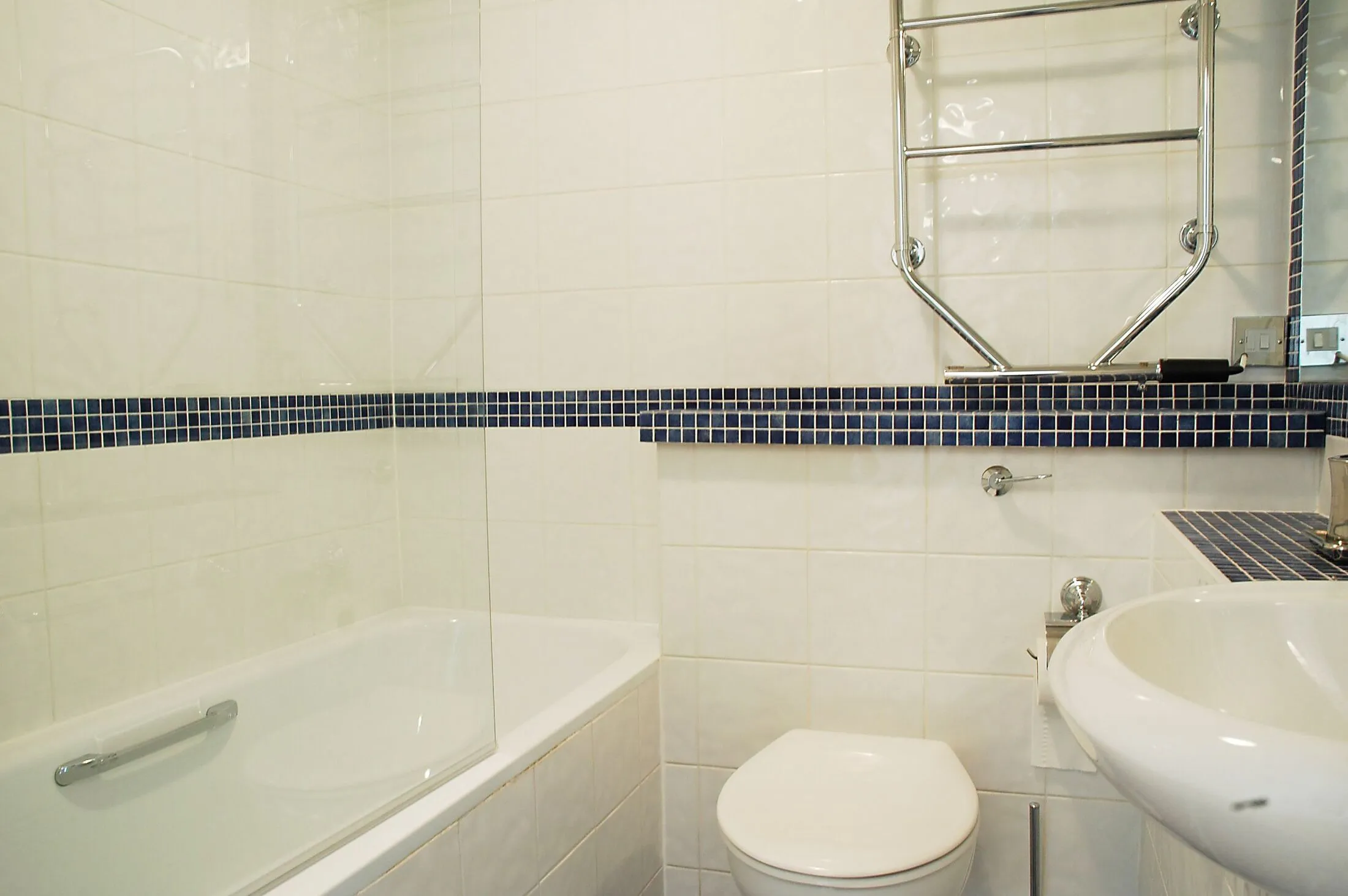 Flat Elystan Street in Greater London