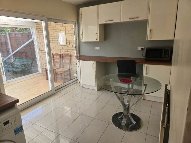 Flat Corisande Road in Birmingham