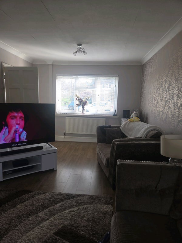 Room Monkswick Road in Harlow