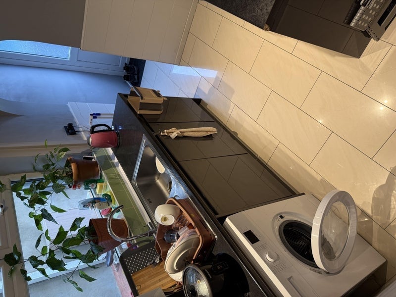 Room Durham Rise in Greater London
