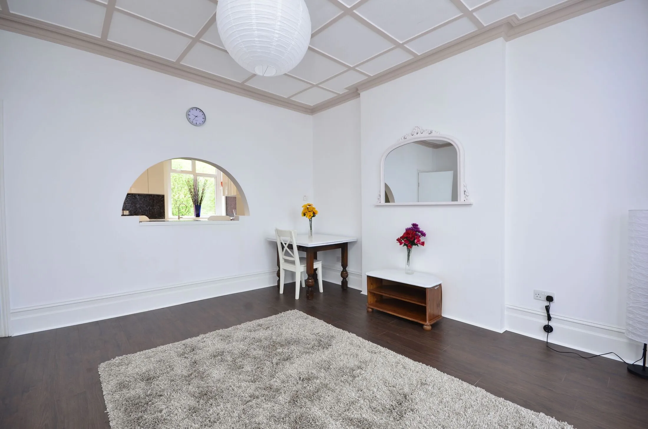 Flat Church Crescent in Greater London