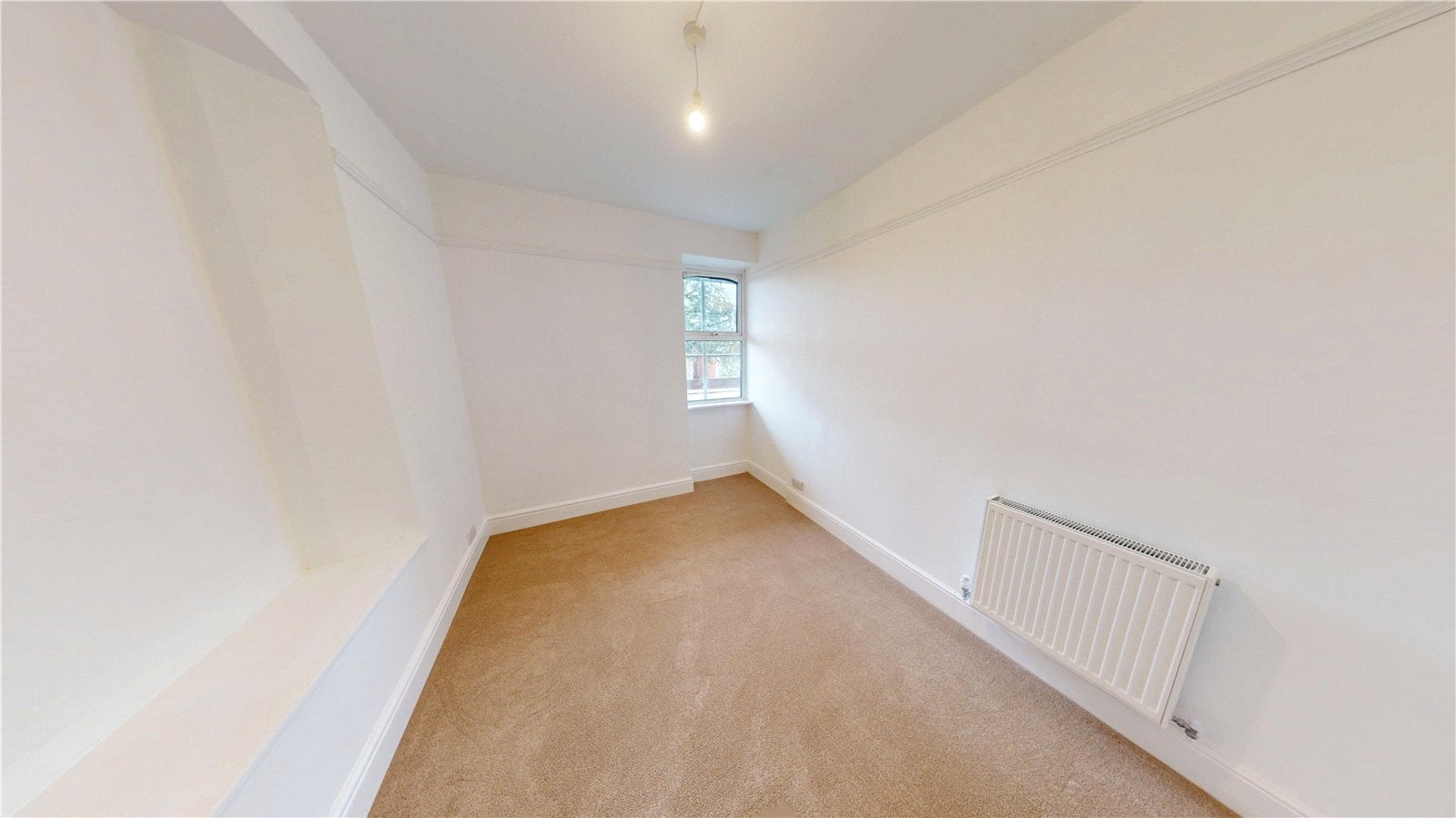 Flat Chandos Road in Bristol