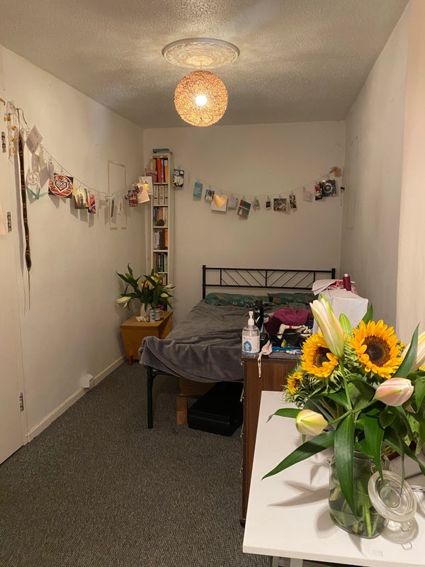 Room Reedham Close in Greater London