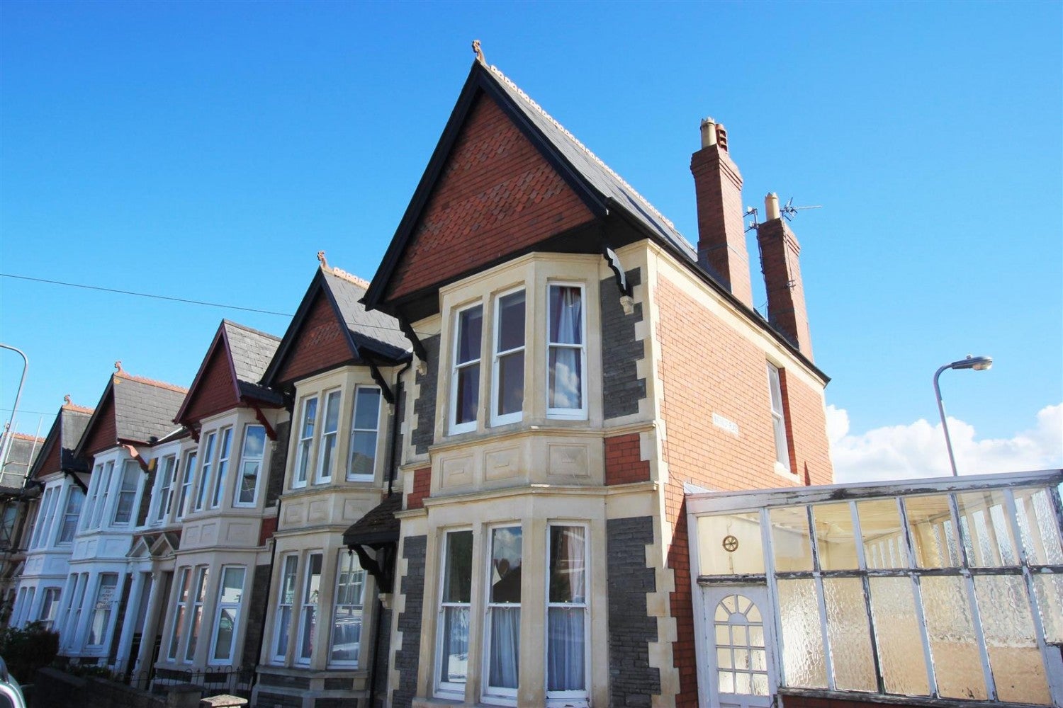 Flat Pen-Y-Wain Road in Cardiff
