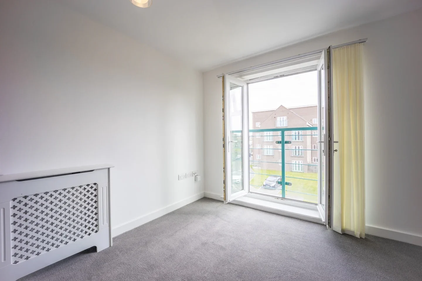 Flat St Marks Place in Greater London