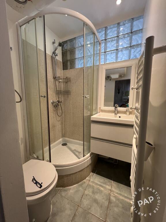 Appartement Rue Antoinette Fouque à Paris