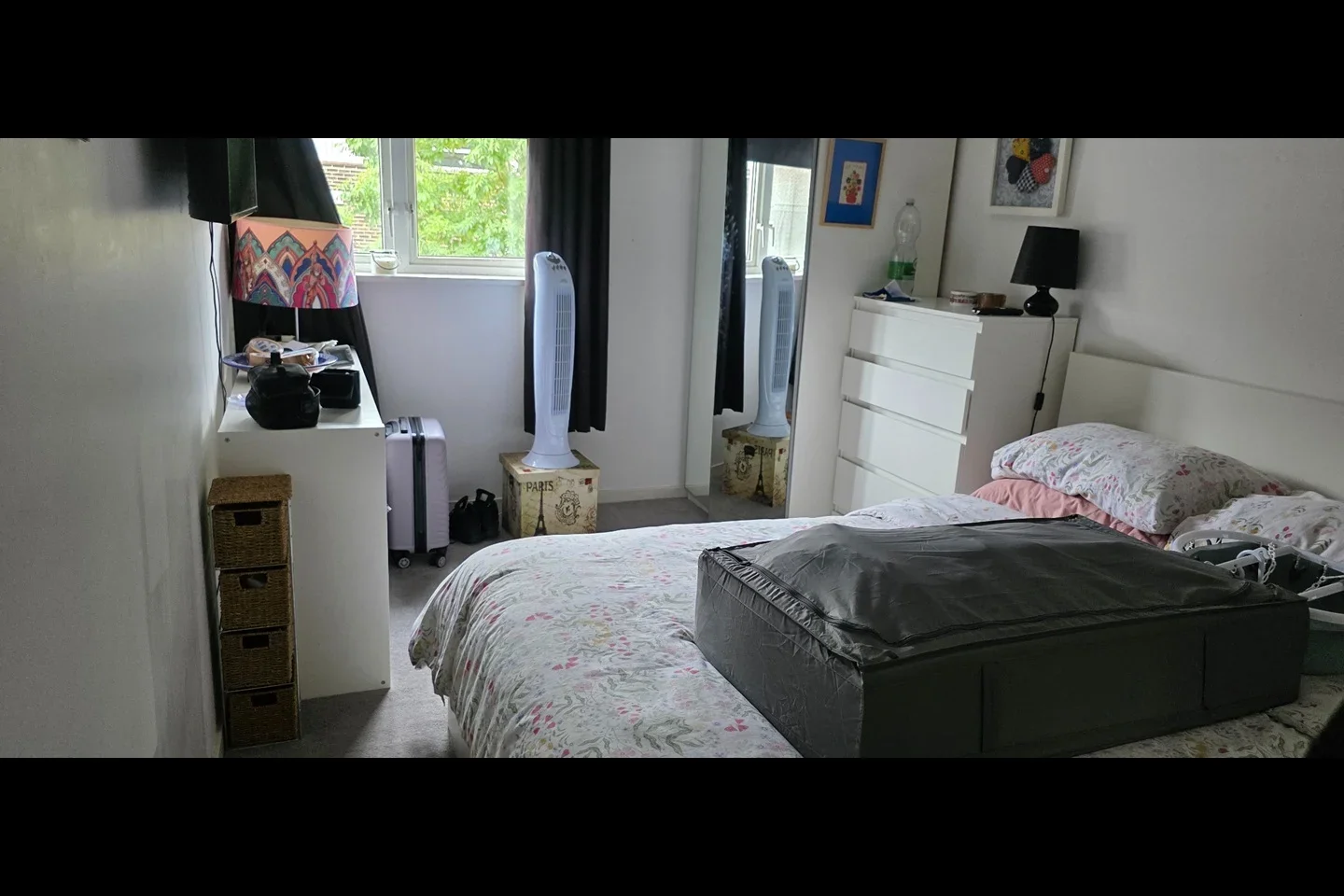 House Brabazon Avenue in Greater London