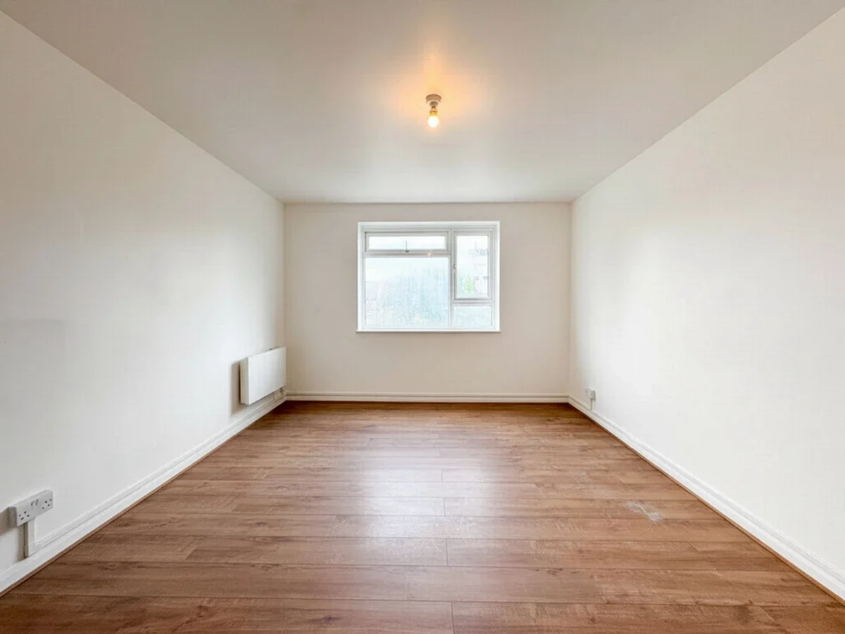 Flat South Grove in Greater London