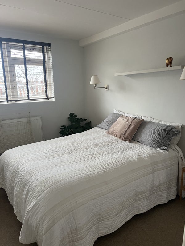 Room Watford Close in Greater London