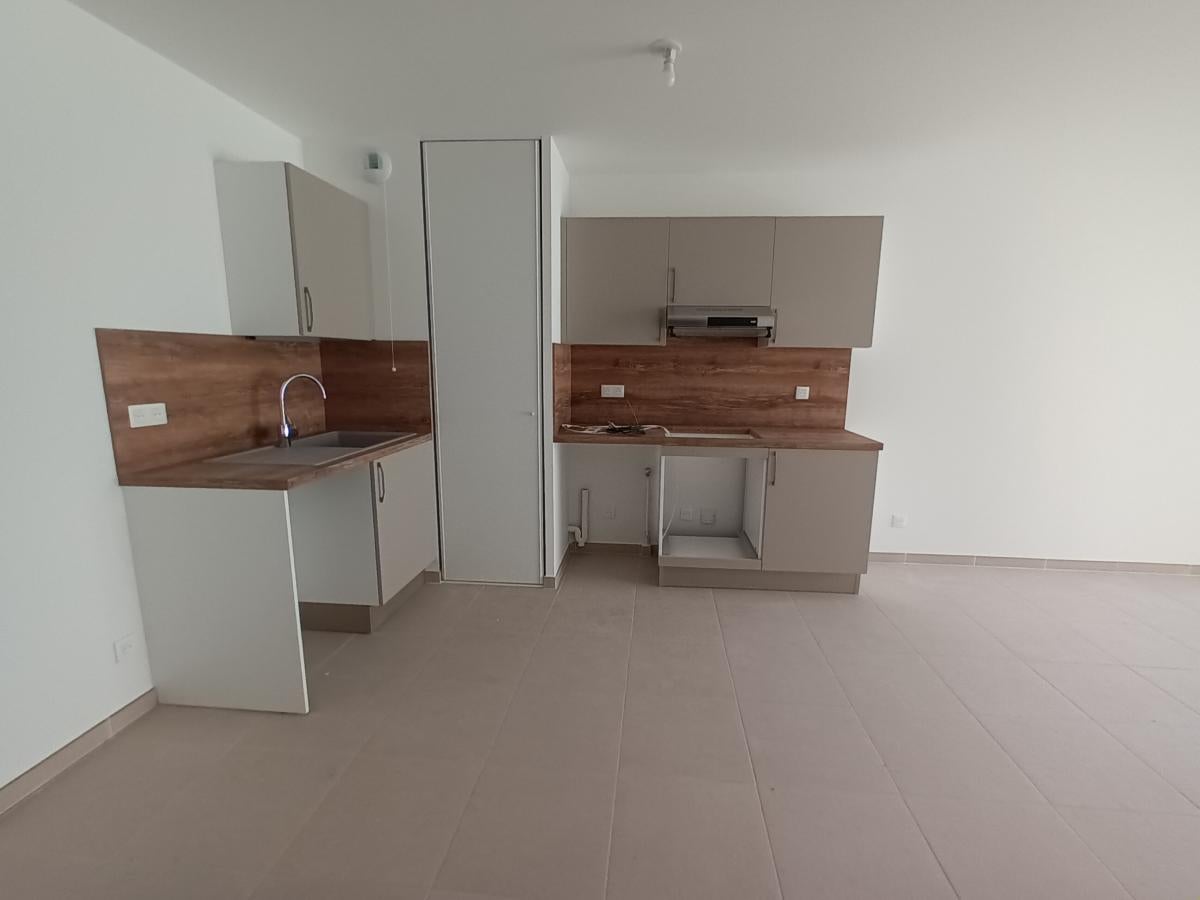 Appartement Avenue du 1er Bataillon de Choc à Toulon