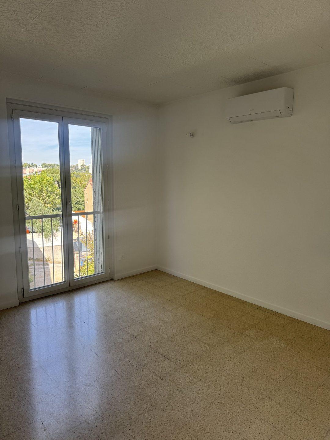 Appartement Avenue des Olives à Marseille