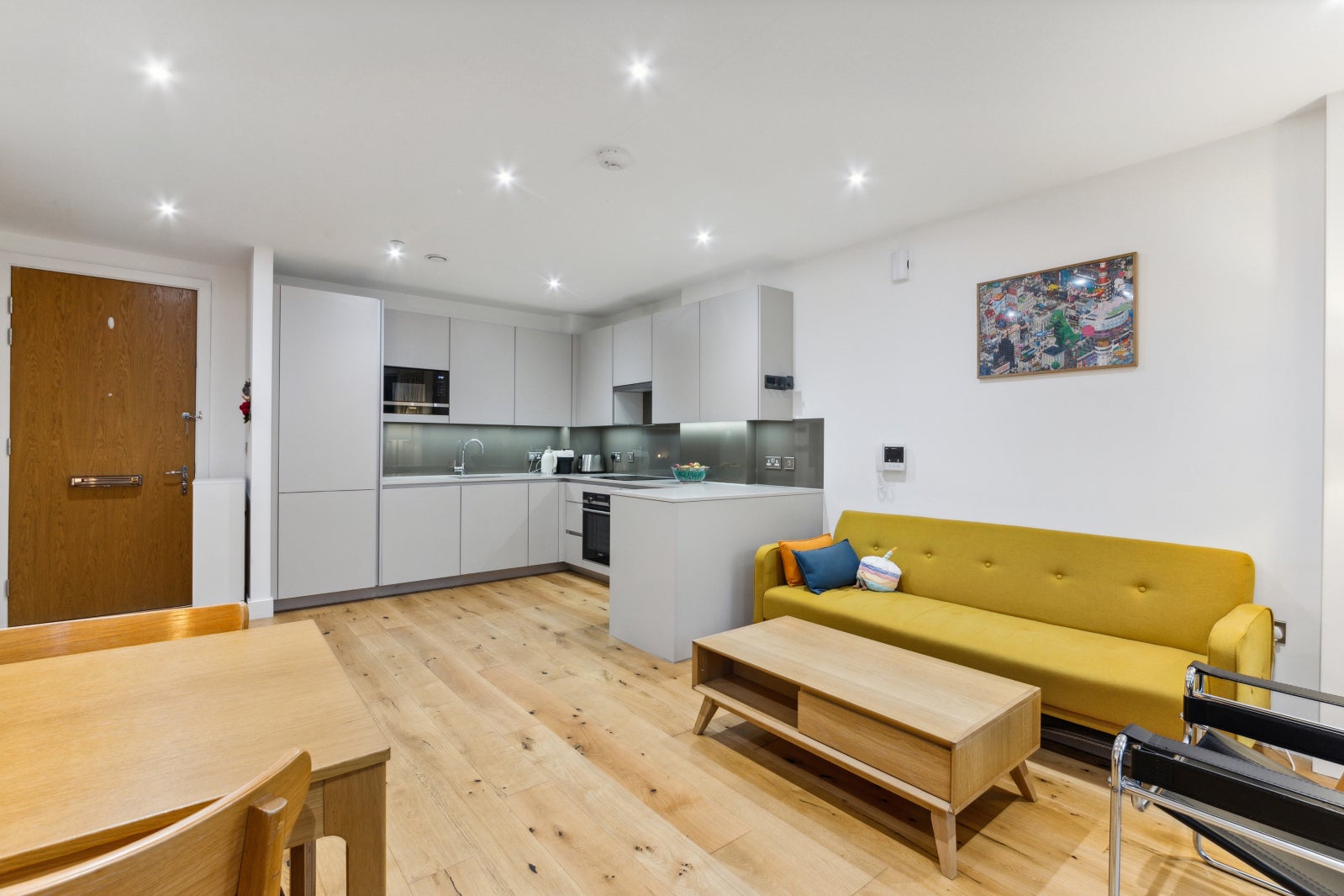Flat Shirland Road in City of Westminster