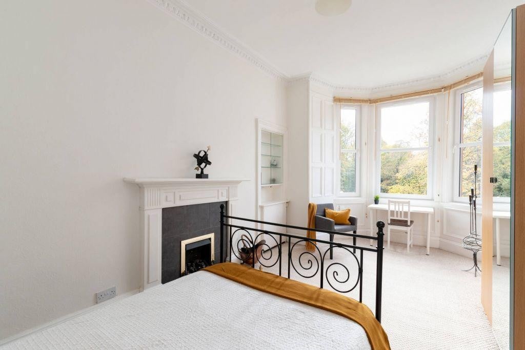 Flat Dalkeith Road in City of Edinburgh