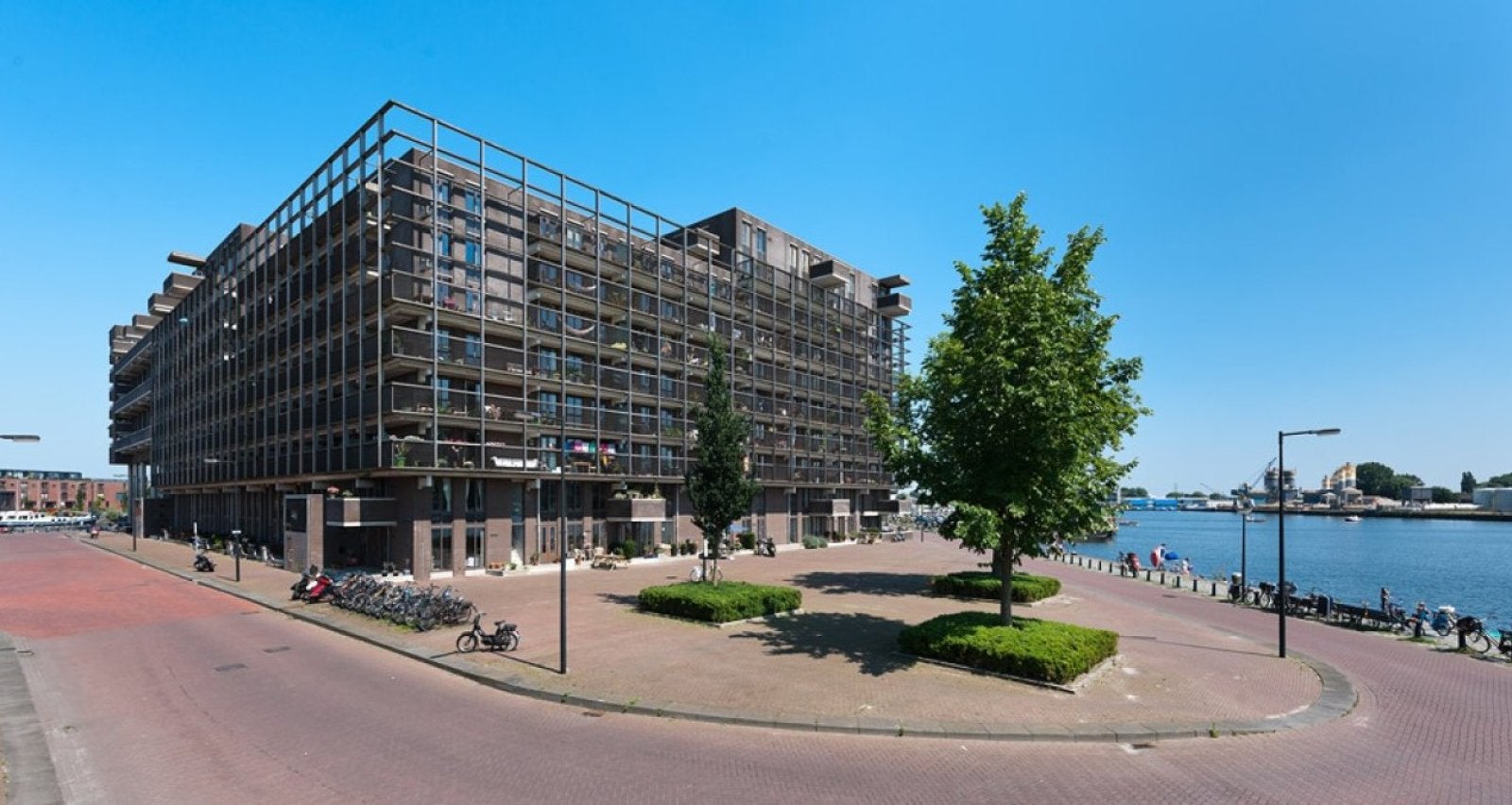 Appartement R.J.H. Fortuynstraat 129 in Amsterdam
