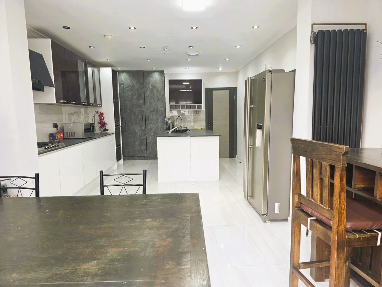 Room Station Parade in Greater London