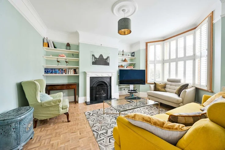 House Lance Road in Greater London