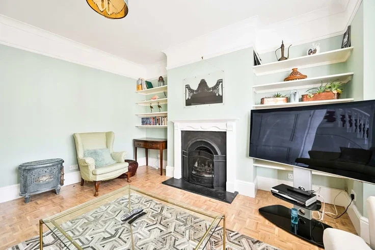 House Lance Road in Greater London