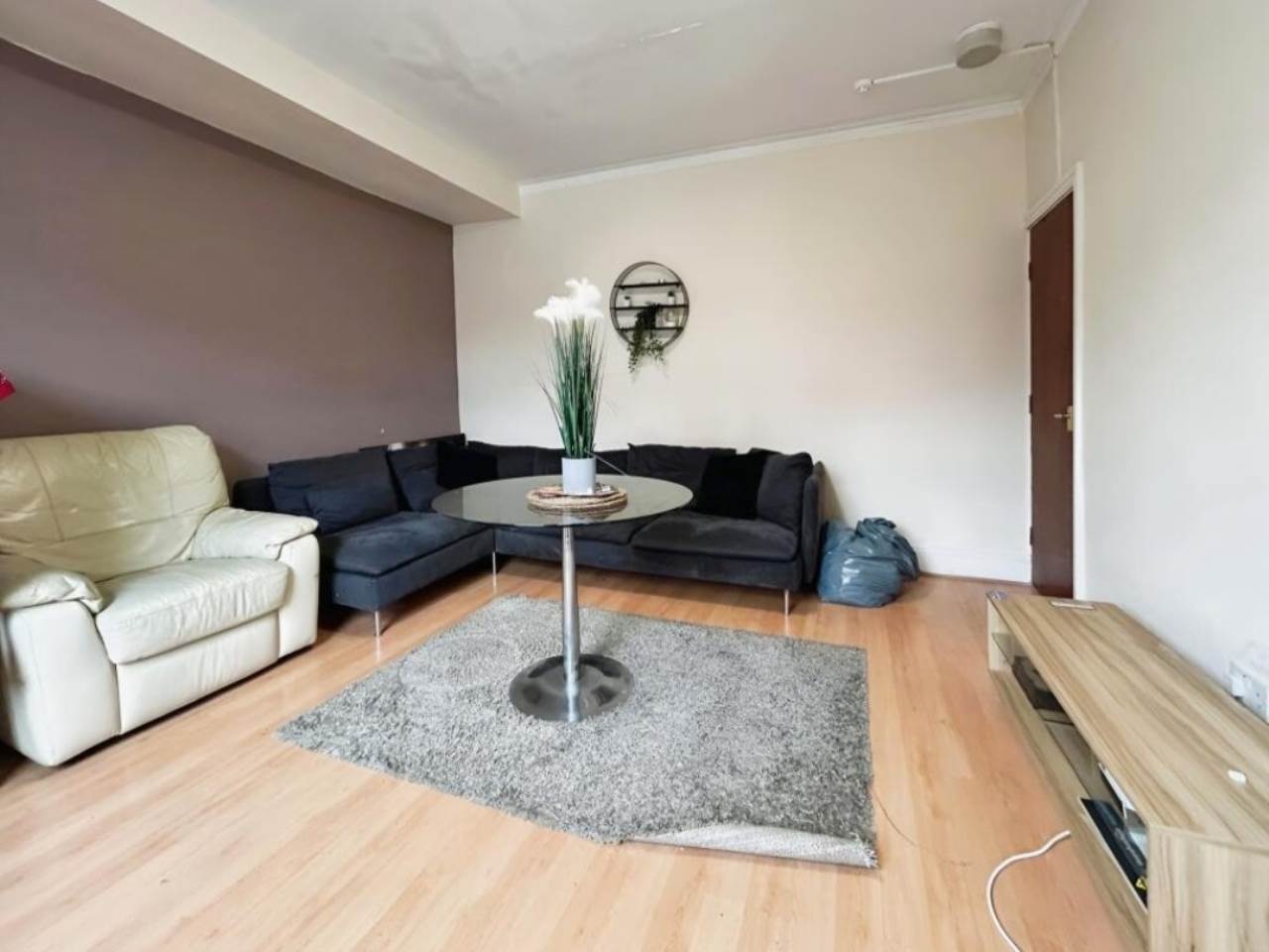 Room Haddon Avenue in Leeds