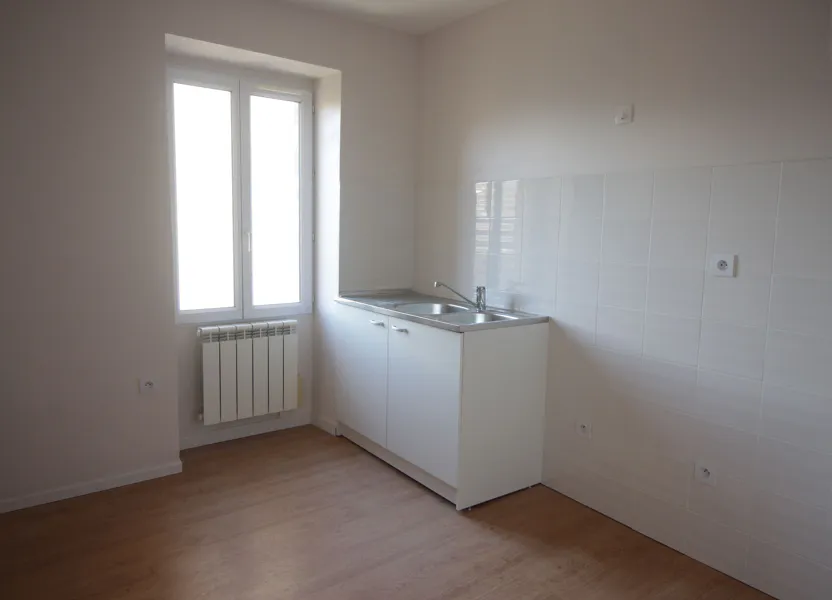 Appartement Avenue Général Jacques Guillermaz à Les Avenières Veyrins-Thuellin