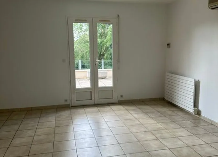 Flat Chemin de Montrichau in La Chapelle-Vendômoise