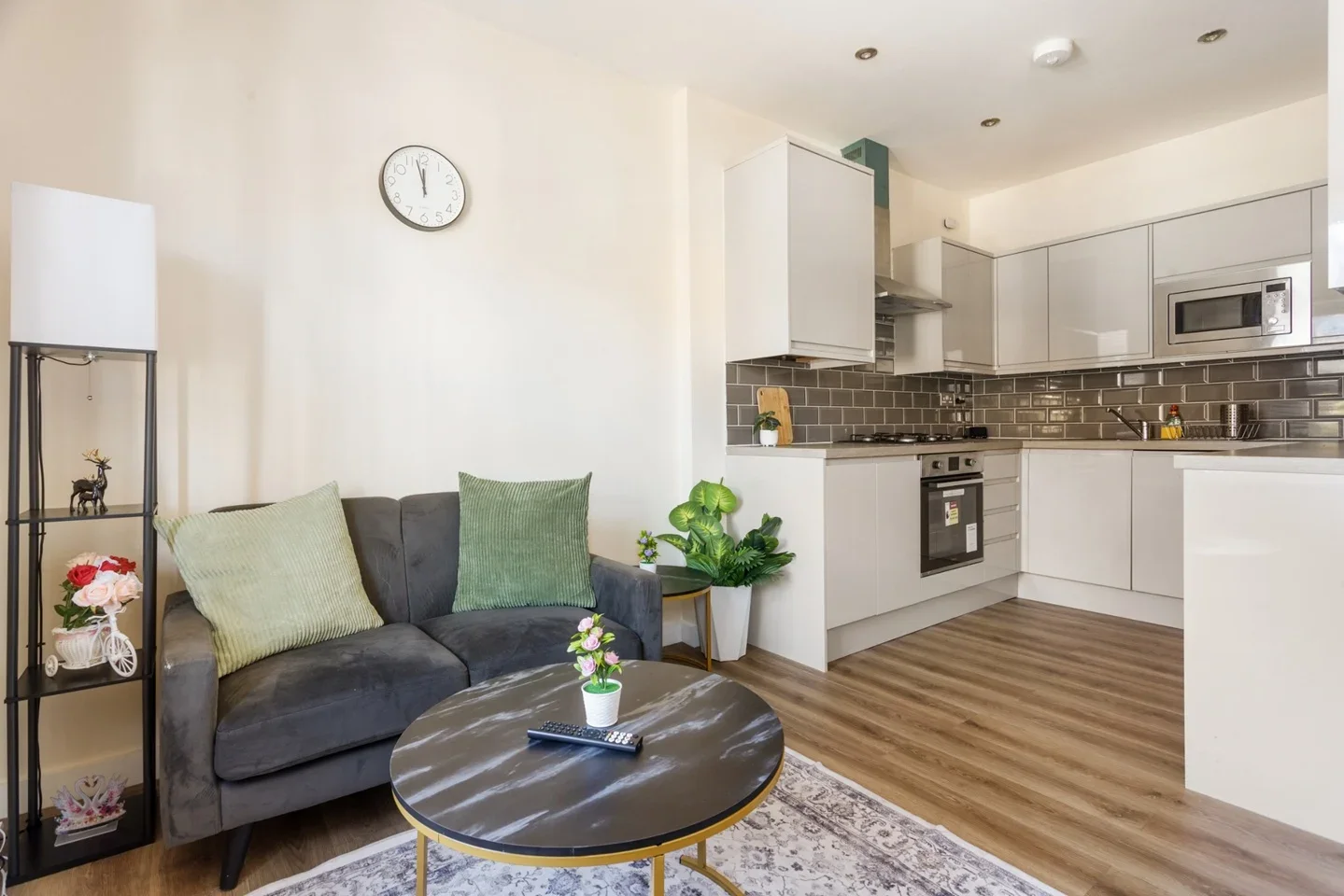 Flat West Street in Greater London