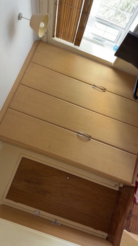 Room Willow Way in Greater London