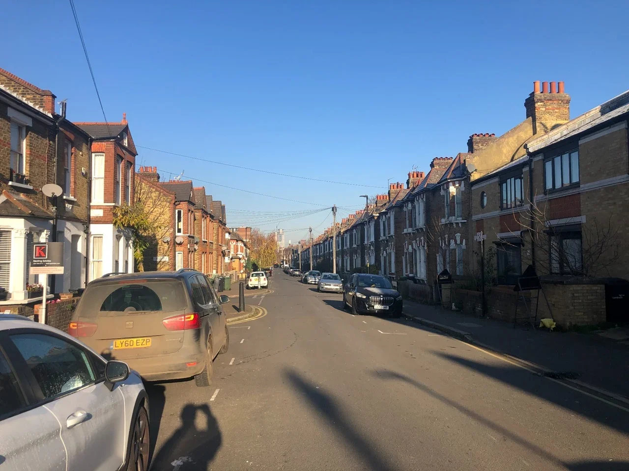 Flat Strathleven Road in Greater London