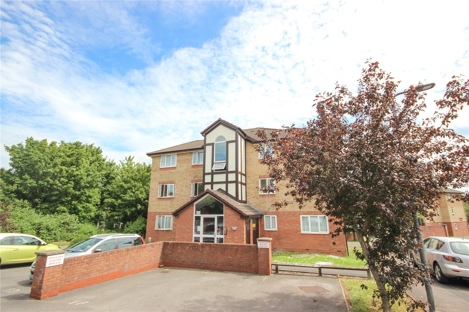 Flat Palmers Leaze in Bristol