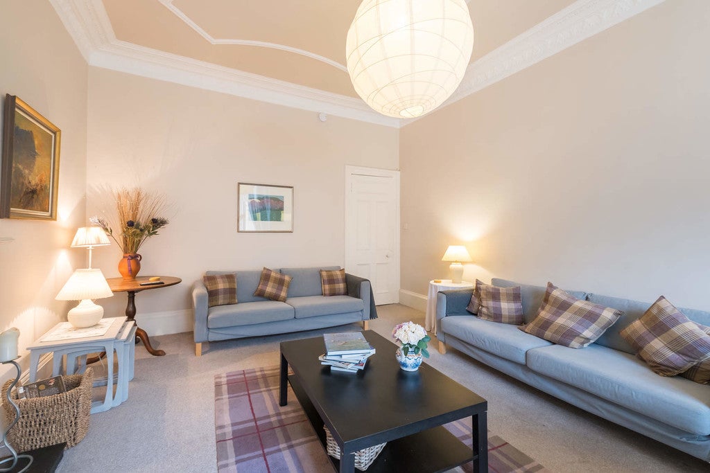 Flat Hyndland Road in Glasgow