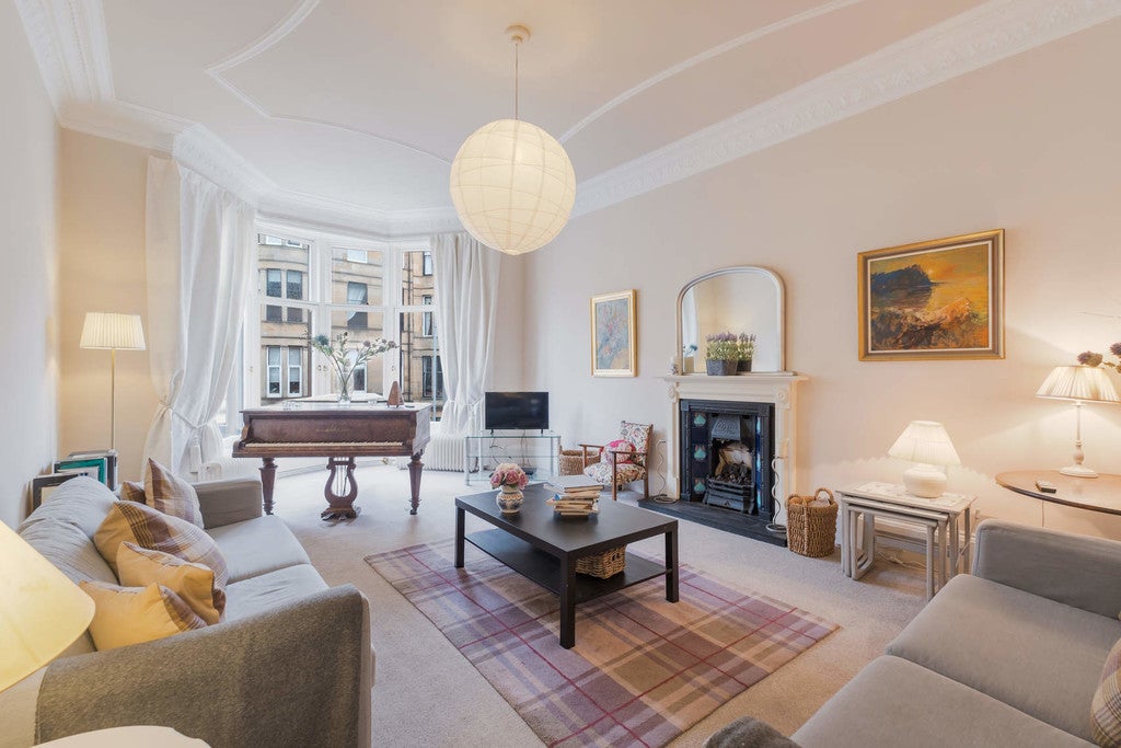Flat Hyndland Road in Glasgow