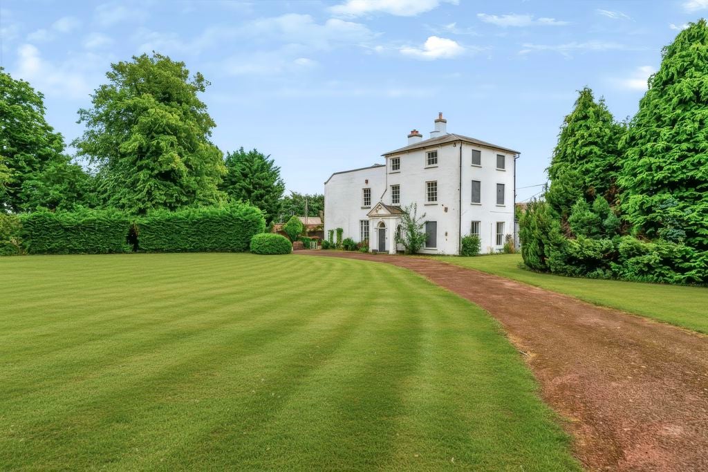 House Grindle Road in Ryton
