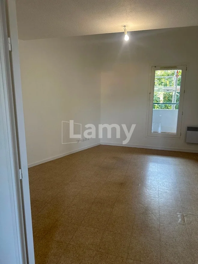 Appartement Allée Marcellin Champagnat à Saint-Genis-Laval