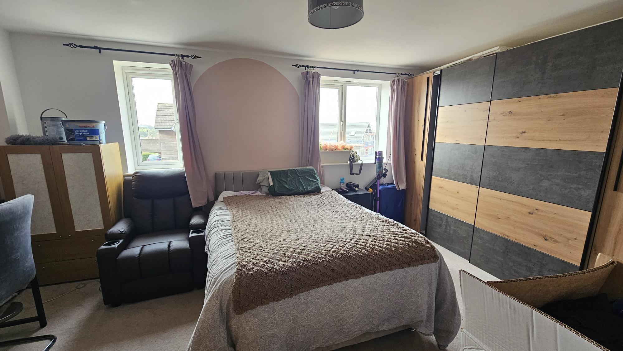 Flat Projects Drive in Rugby