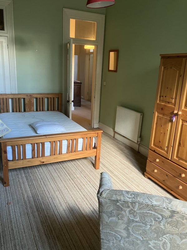 Room Warrender Park Road in City of Edinburgh