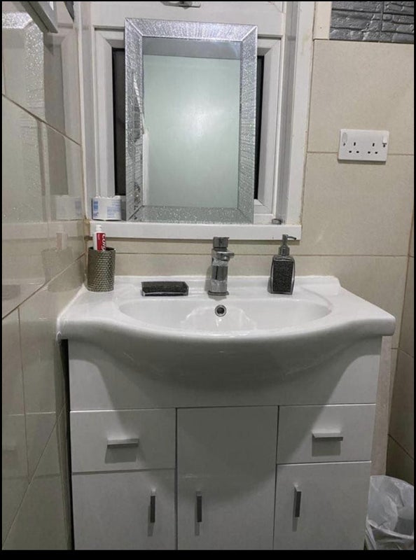 Room Knighton Fields Road East in Leicester