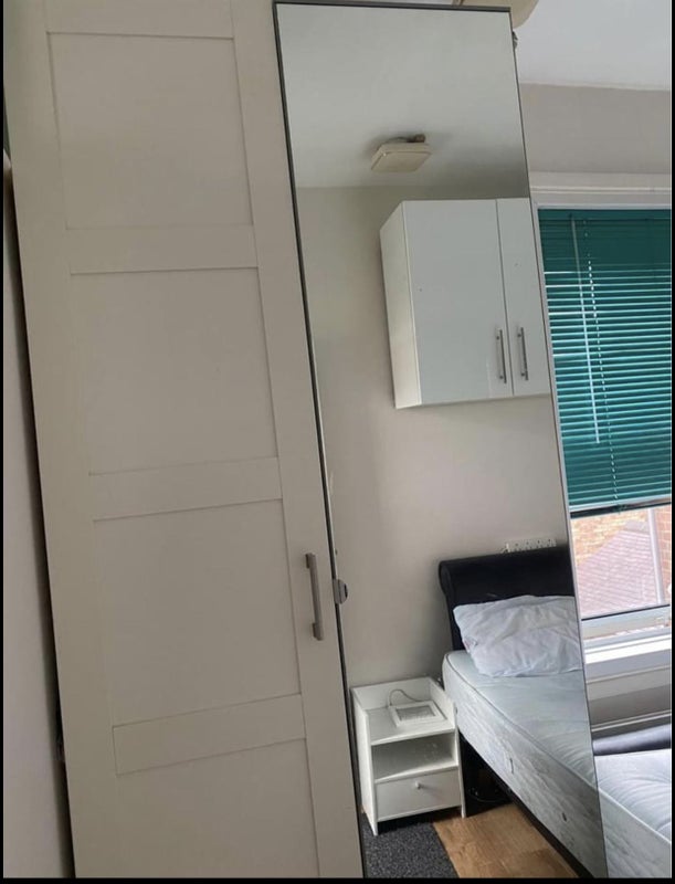 Room Knighton Fields Road East in Leicester