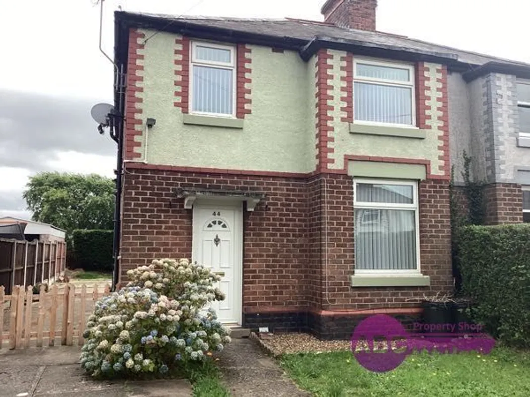House Bailey Avenue in Ellesmere Port