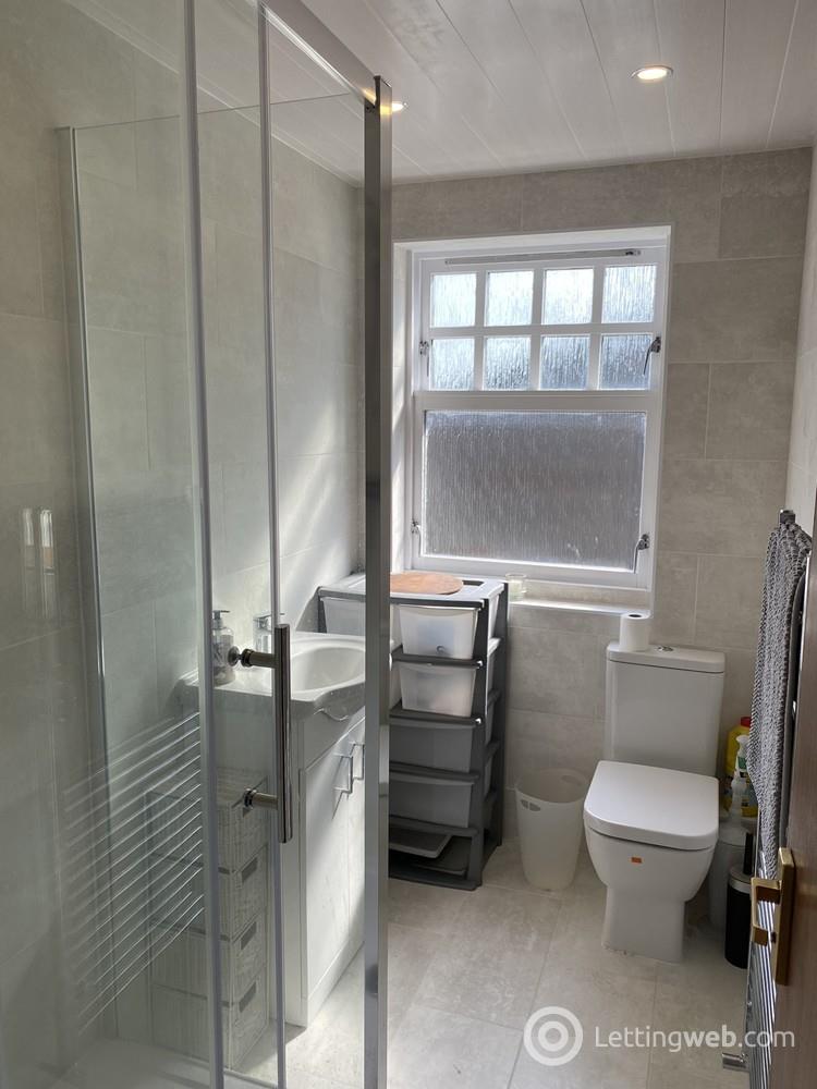 Flat Rosemount Place in Aberdeen City