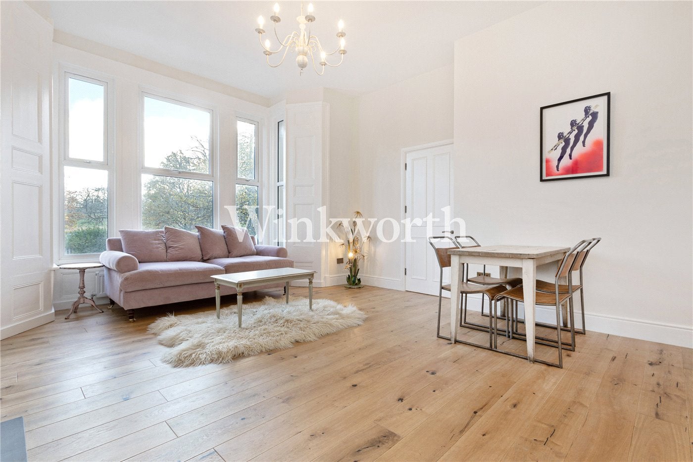 Flat Endymion Road in Greater London