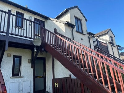 Flat Howe Bank Close in Kendal