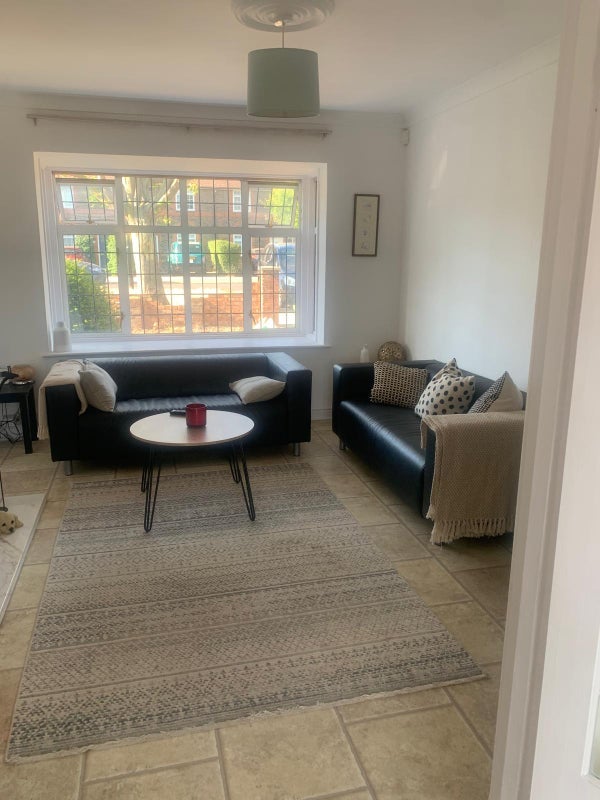 Room Footscray Road in Greater London