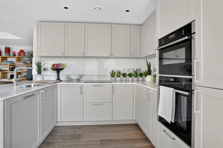 Flat Newcastle Place in City of Westminster