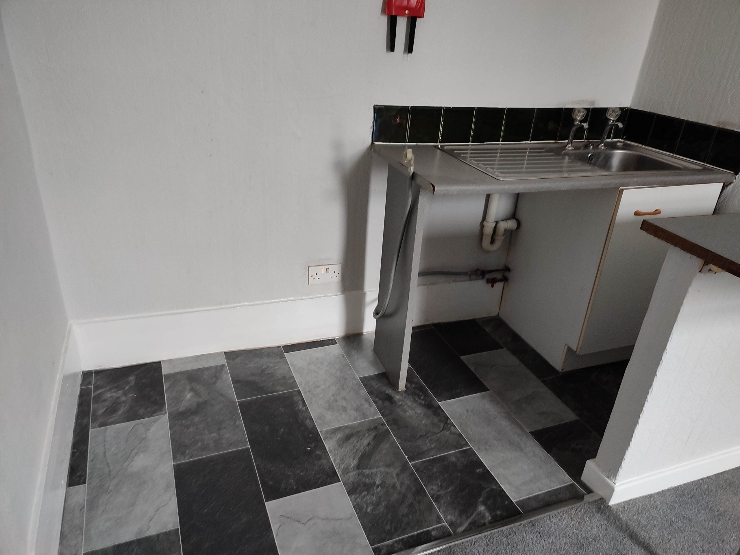 Flat Bowesfield Lane in Stockton-on-Tees