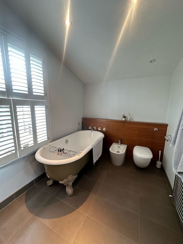 Room Kyrle Road in Greater London