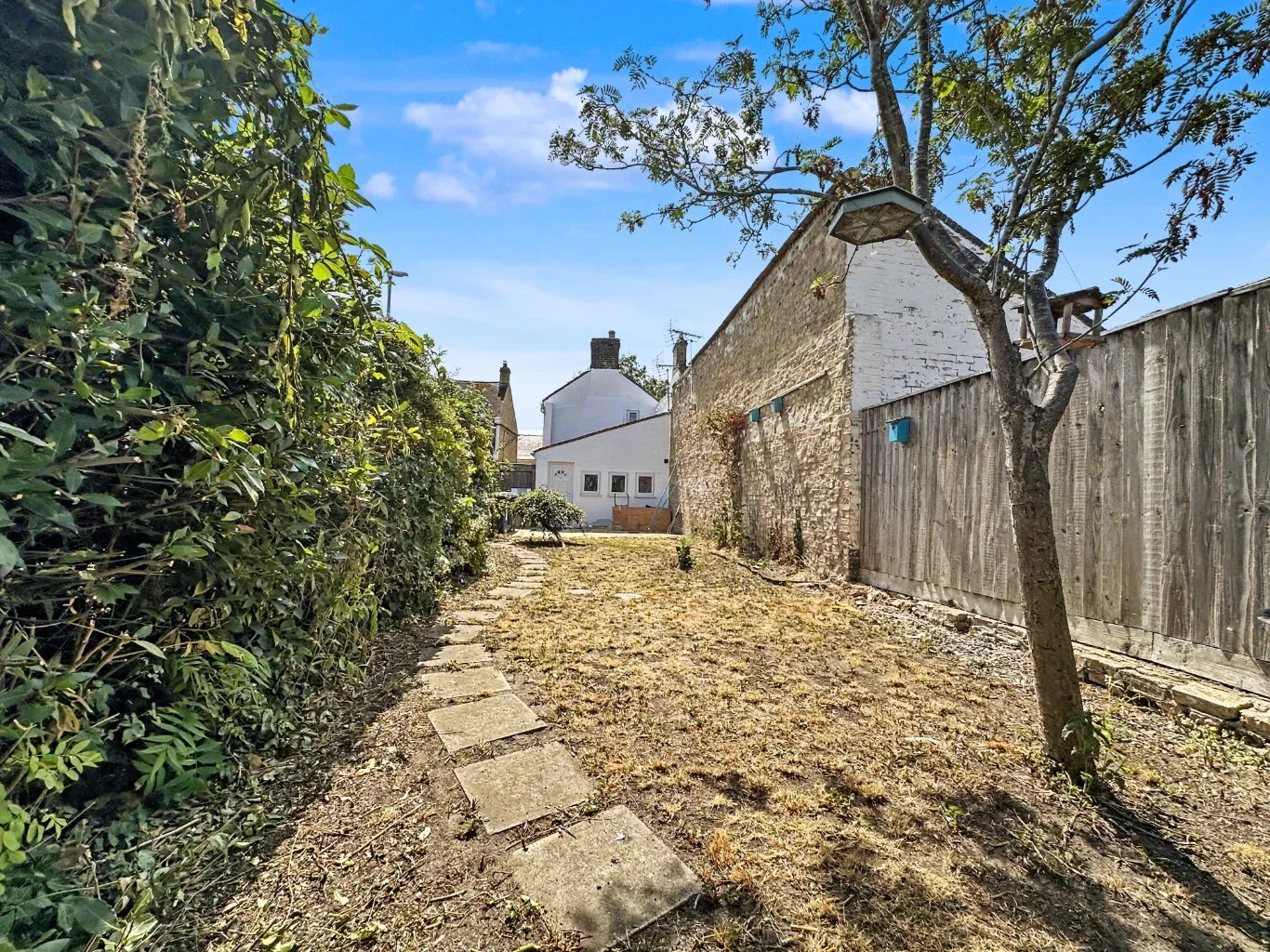 House High Street in Huntingdonshire