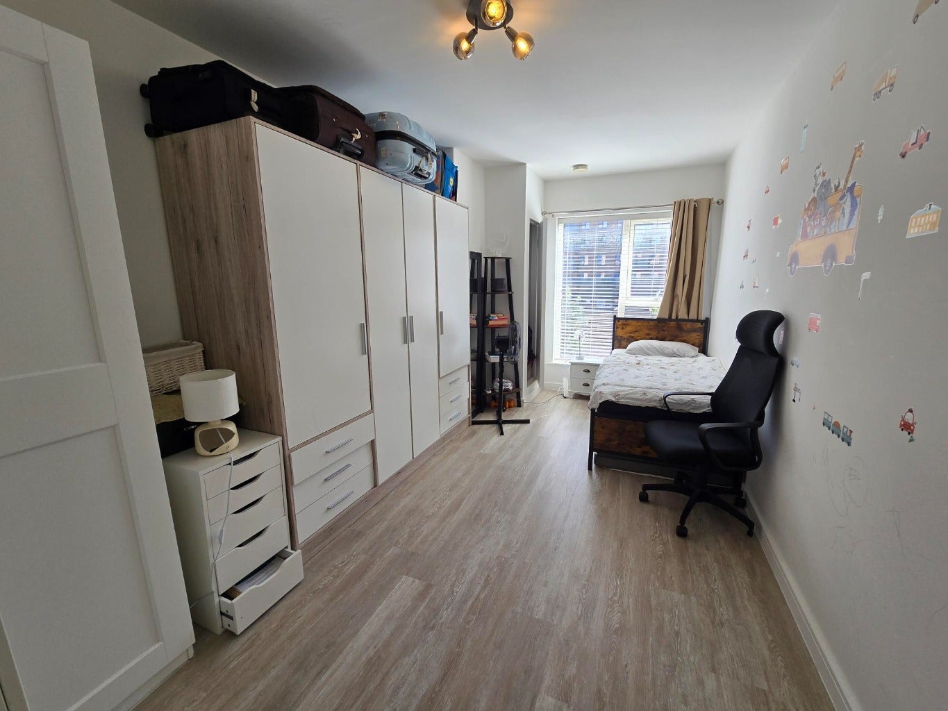 Flat Saint Andrews Way in Three Rivers