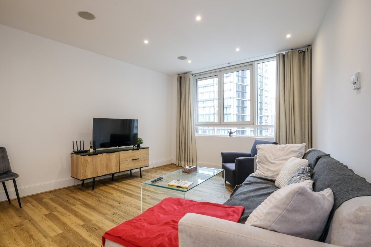 Flat Praed Street in City of Westminster